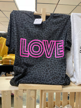 Load image into Gallery viewer, RTS / Retro Love Tee