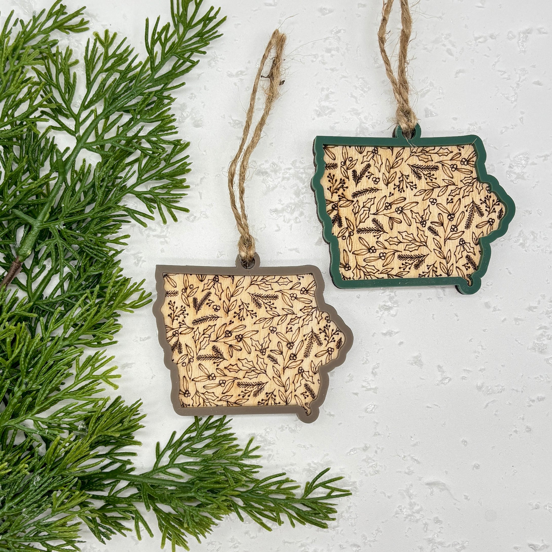 RTS / Iowa Floral Ornament