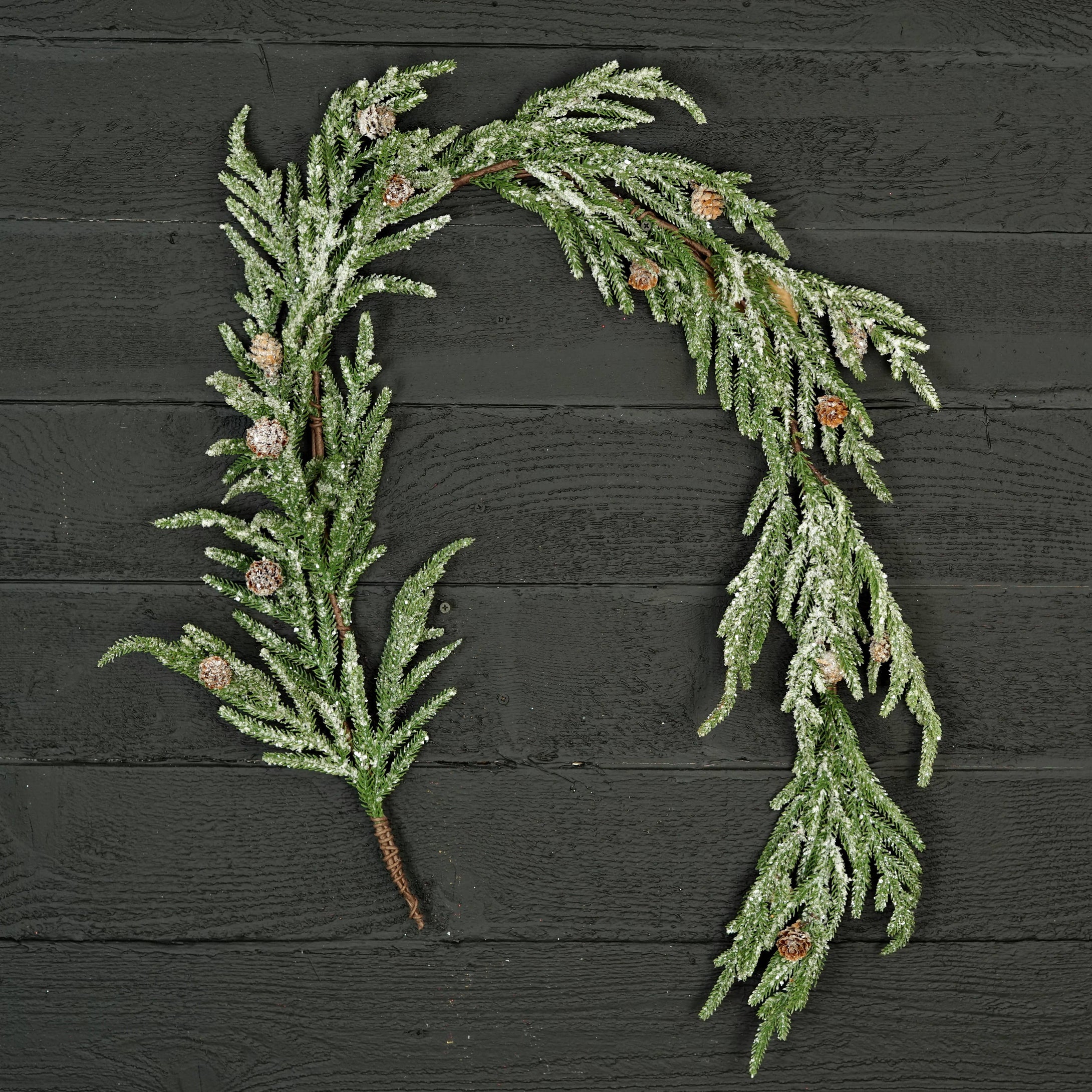 RTS / Snowy Soft Touch Norfolk Pine Garland