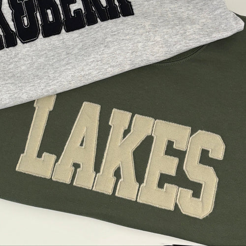PRE-ORDER | Lakes Raggy Crewneck