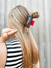 Load image into Gallery viewer, RTS / Red+Black Rectangle Claw