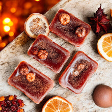 Load image into Gallery viewer, RTS / Christmas Wax Melt - Cedar Berry