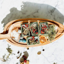 Load image into Gallery viewer, RTS / Christmas Wax Melt - Cedar Berry