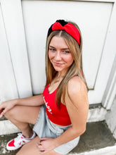 Load image into Gallery viewer, RTS / Two-Toned Black/Red Structured Headband