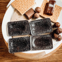 Load image into Gallery viewer, RTS / Christmas Wax Melt - Cedar Berry