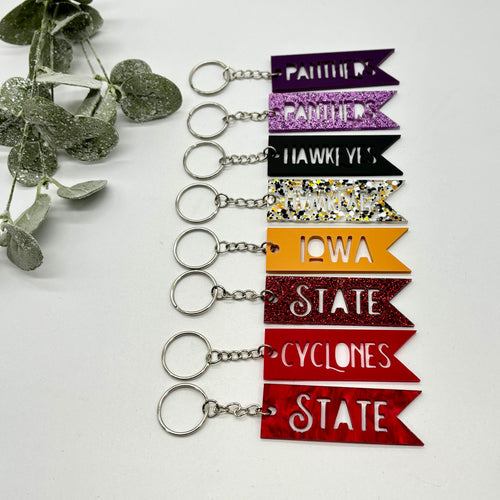 RTS / Simple College Keychains