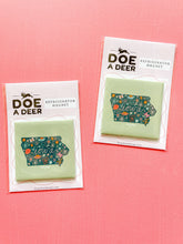 Load image into Gallery viewer, Iowa Floral Magnet