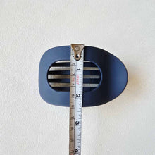 Load image into Gallery viewer, RTS / Flat Hair Claw Clips