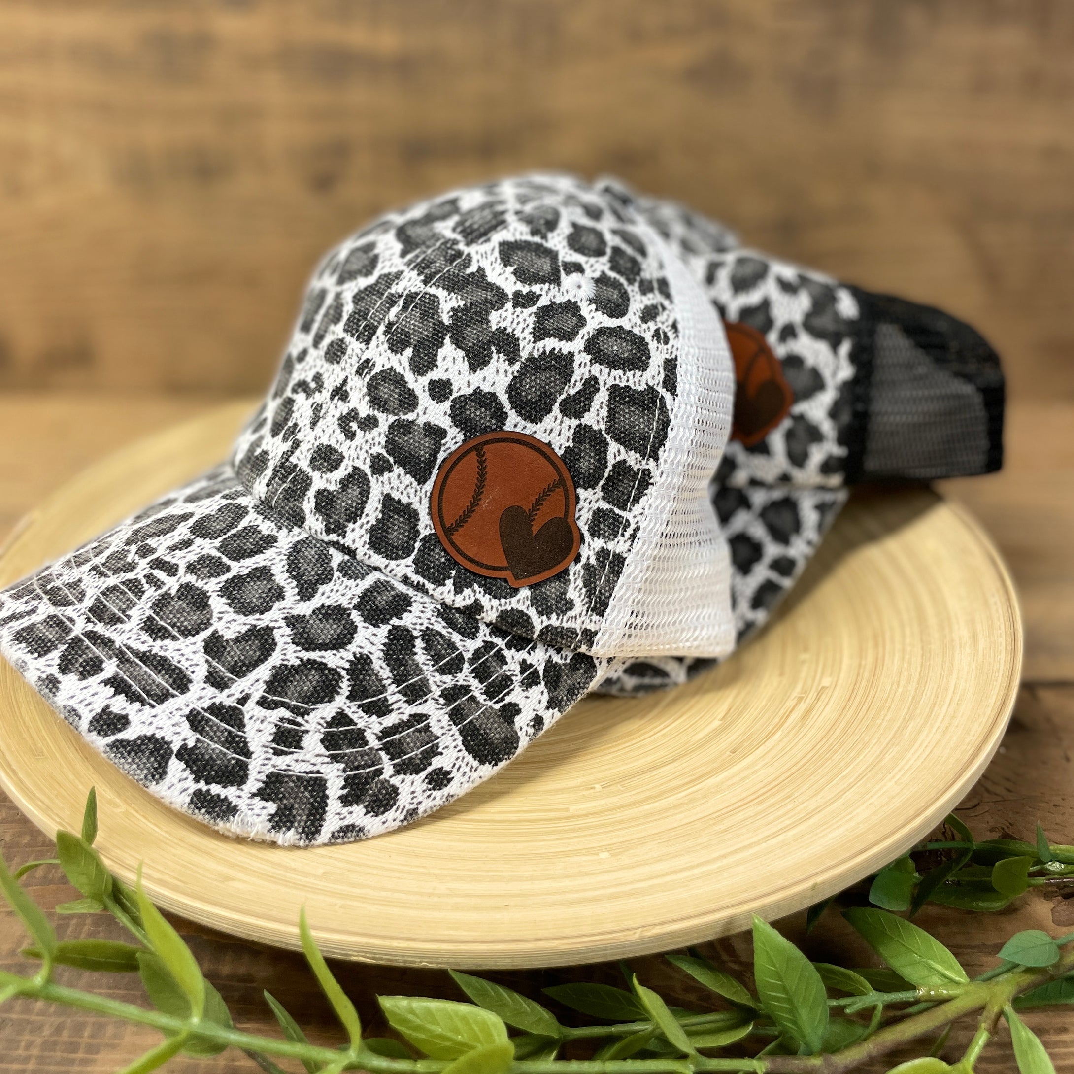 RTS / Leopard Ponytail Baseball Heart Hat